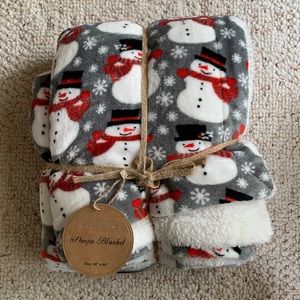 At Home by Mirabeau 50x60 Snowman Sherpa Blanket NWT